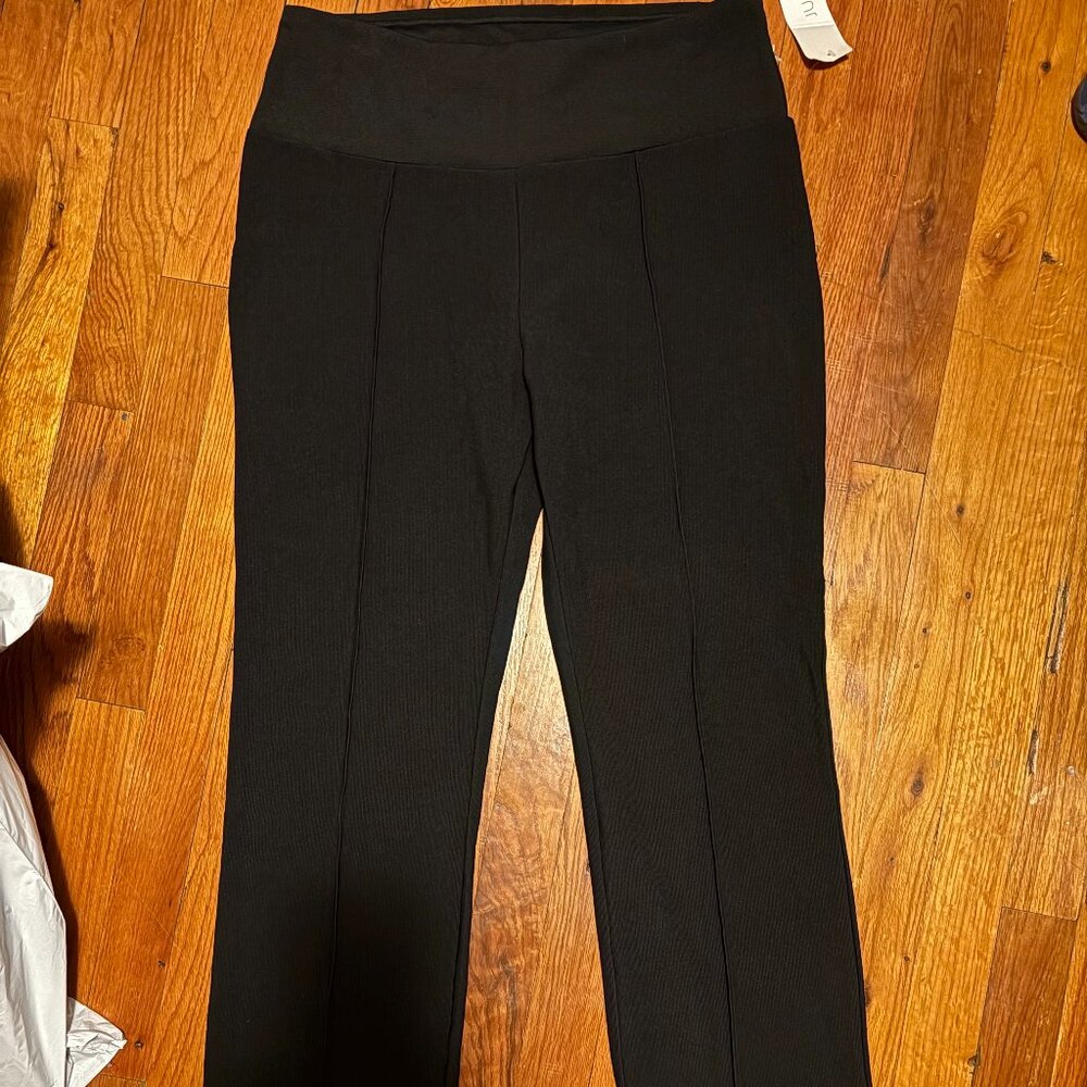 WOMENS BLACK PANTS SIZE 1X - Picture 2 of 2